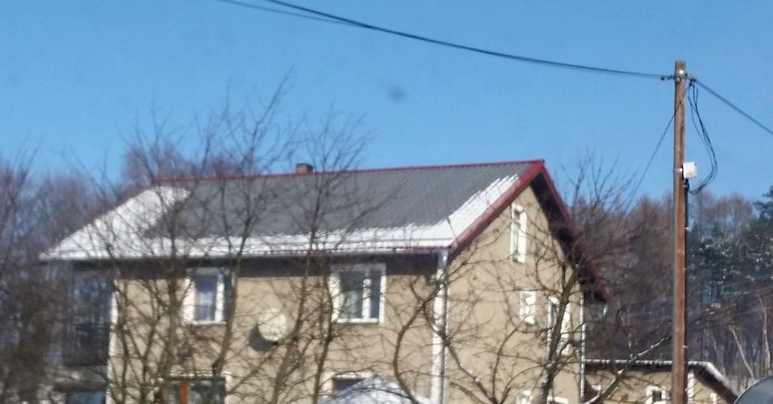 3 dach poza obrebem budynku ma temperature o kilka stopni nizsza